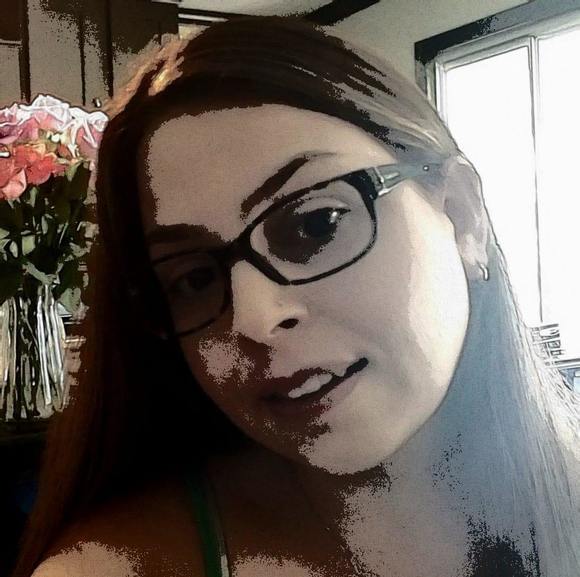 Meet your Posher, Amanda - Picture 1 of 1